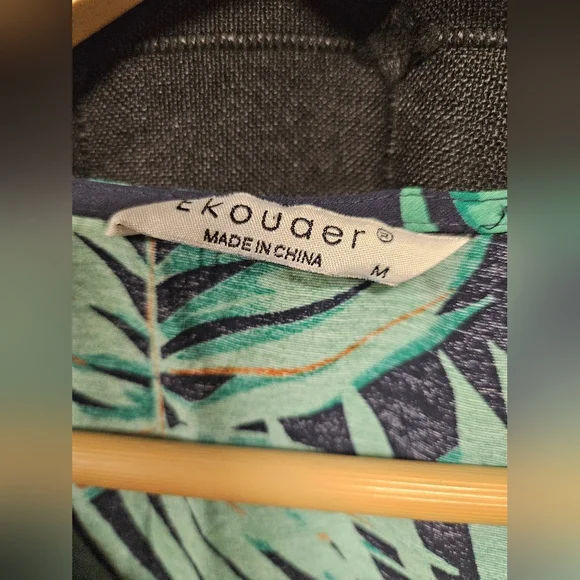 Ekouaer Tropical Palm Leaf Snap-Front House Dress/mumu - Size M - Picture 4 of 7